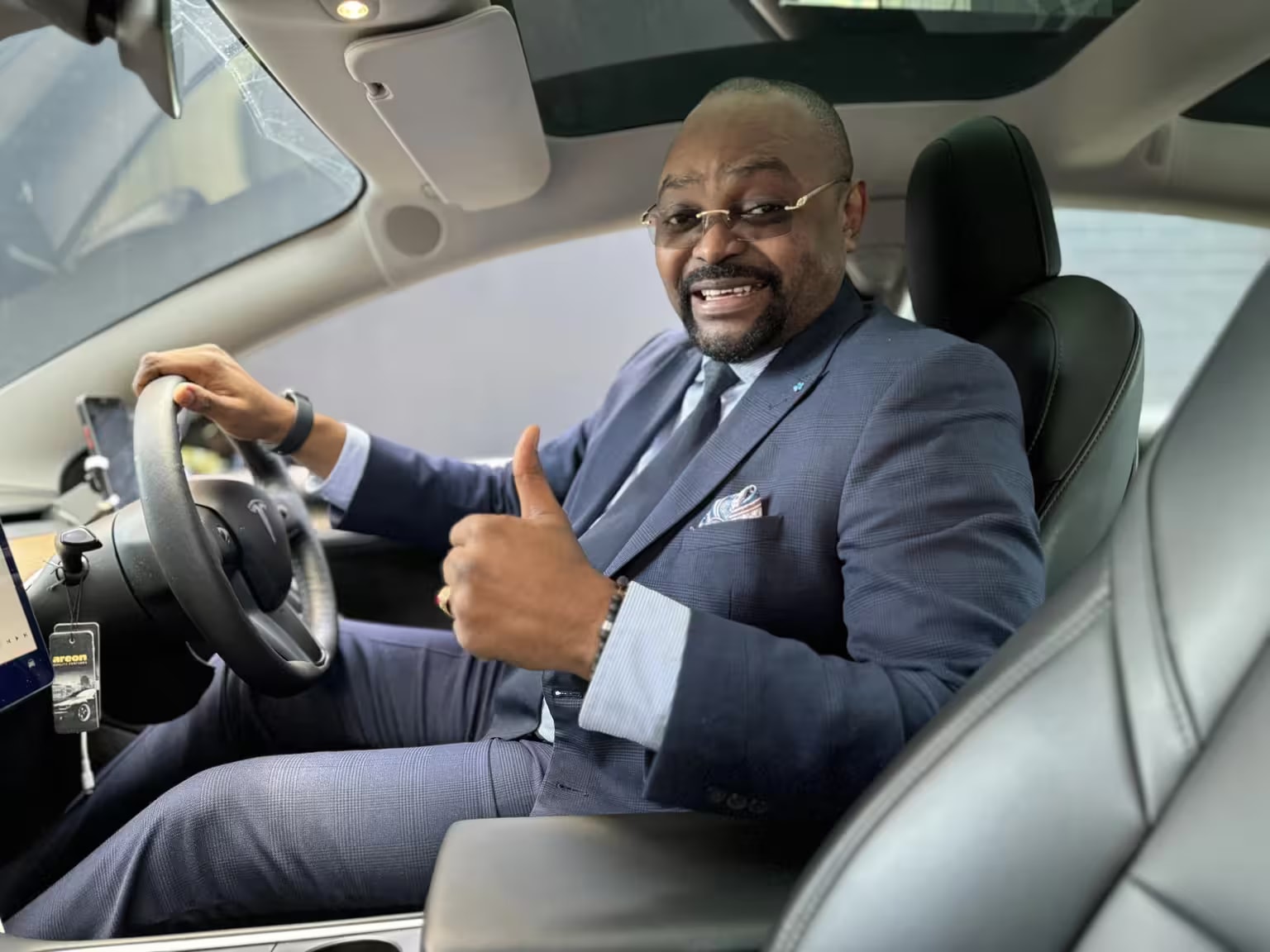 Blaise's story: The flexibility of private hire driving with Otto Car