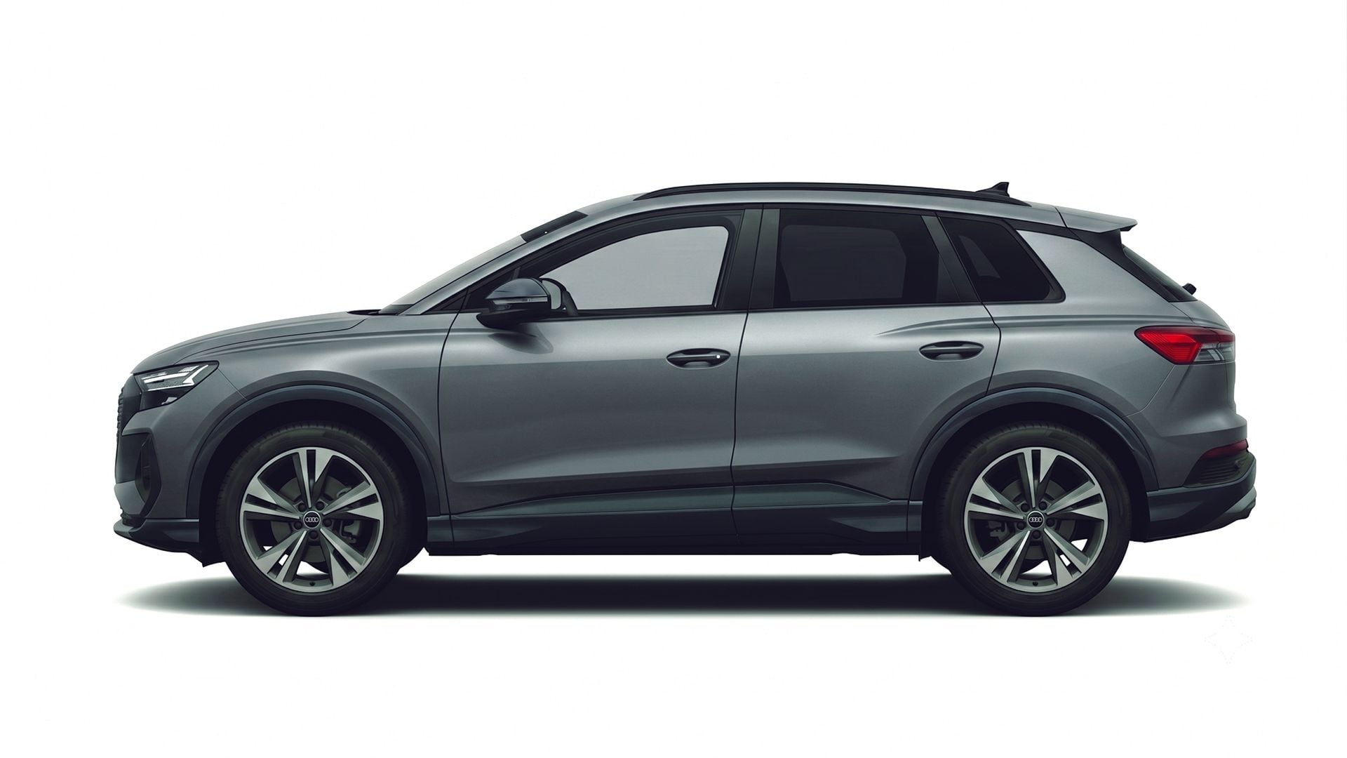 Q4 E-TRON S LINE 40