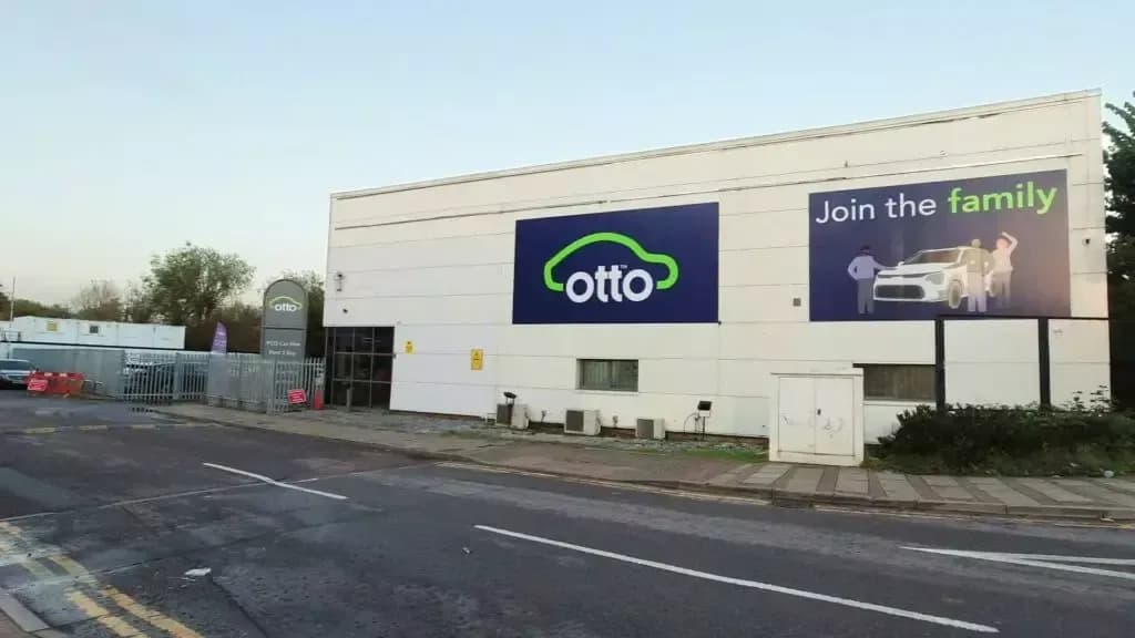 Hendon Hub | Otto Car London