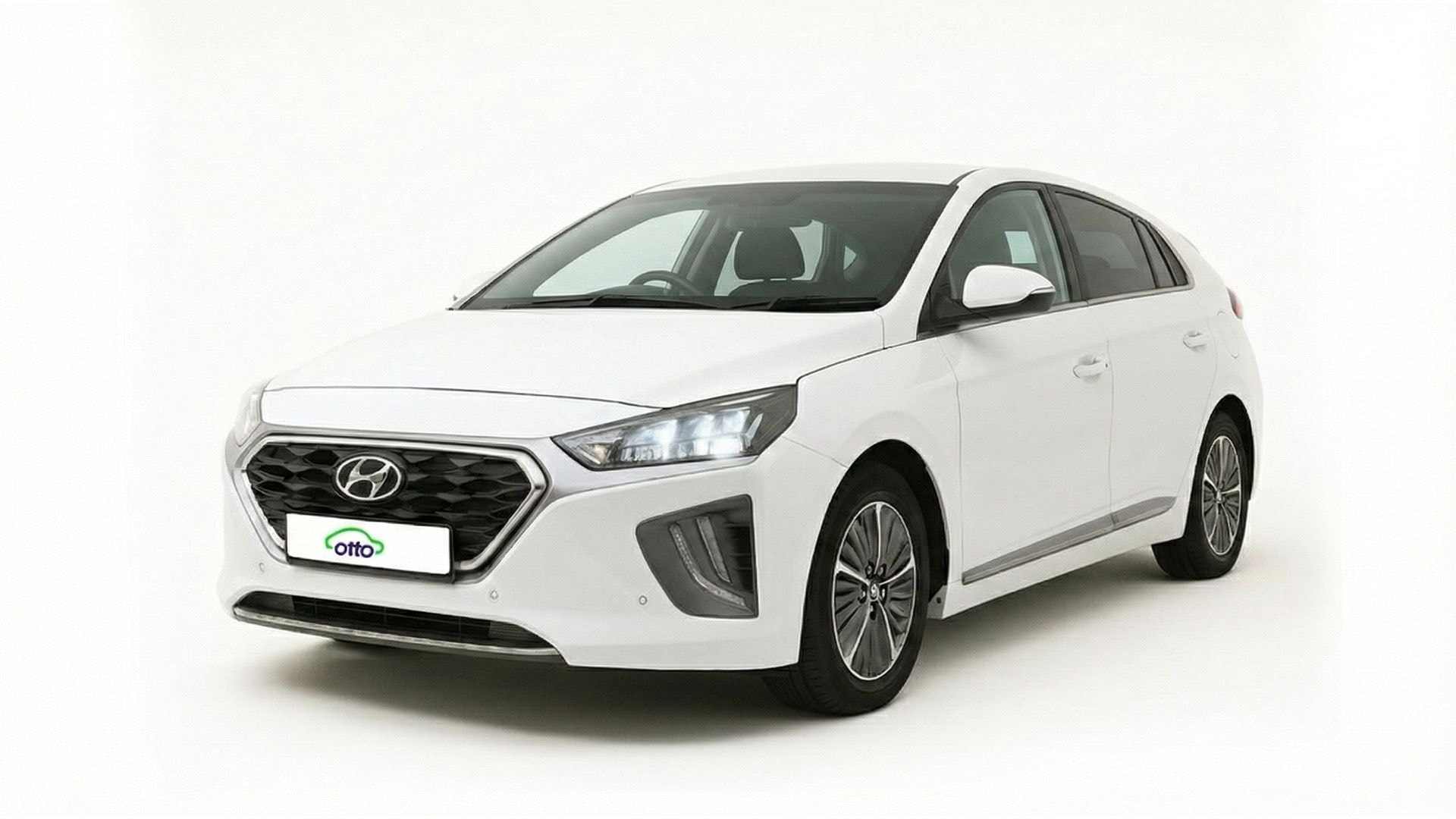 IONIQ - Hyundai Ioniq white front diagonal copy.jpg