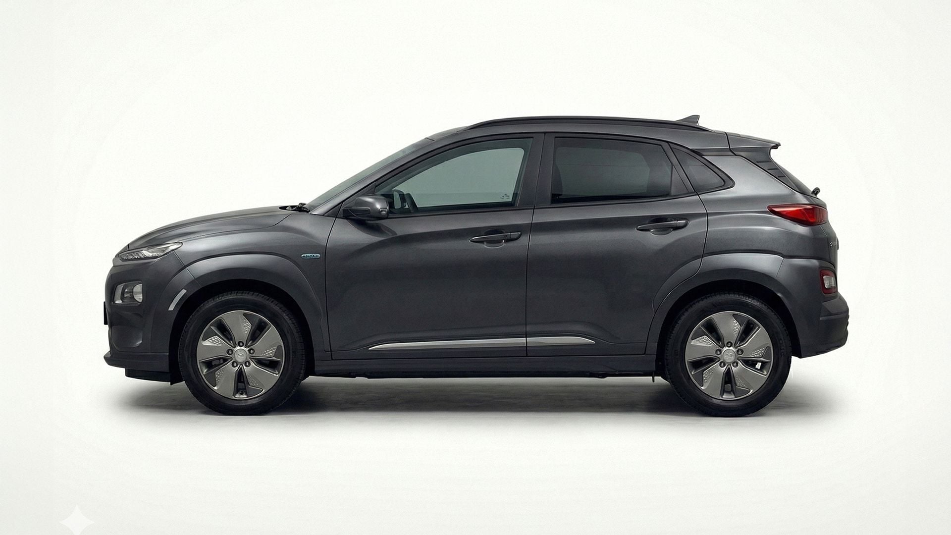 KONA - Hyundai Kona Grey side copy.jpg