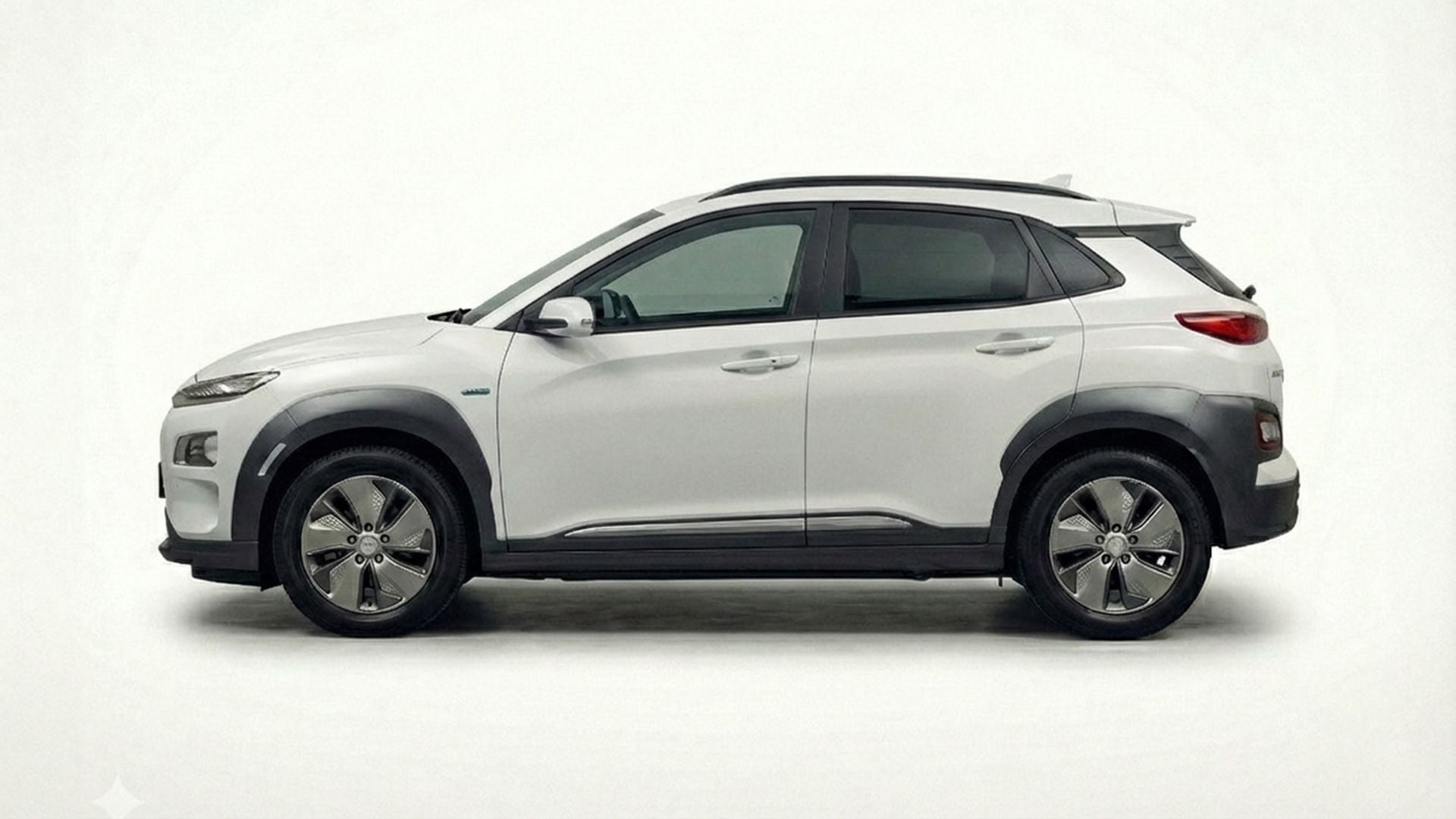 KONA - Hyundai Kona white side copy.jpg