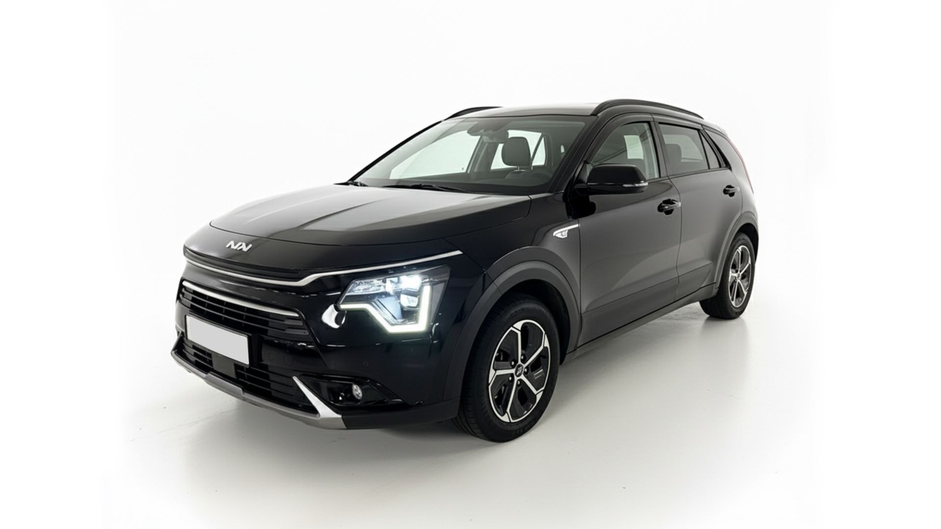 NIRO 2 HEV S-A - Kia Niro 2 Hybrid black diagonal copy.jpg
