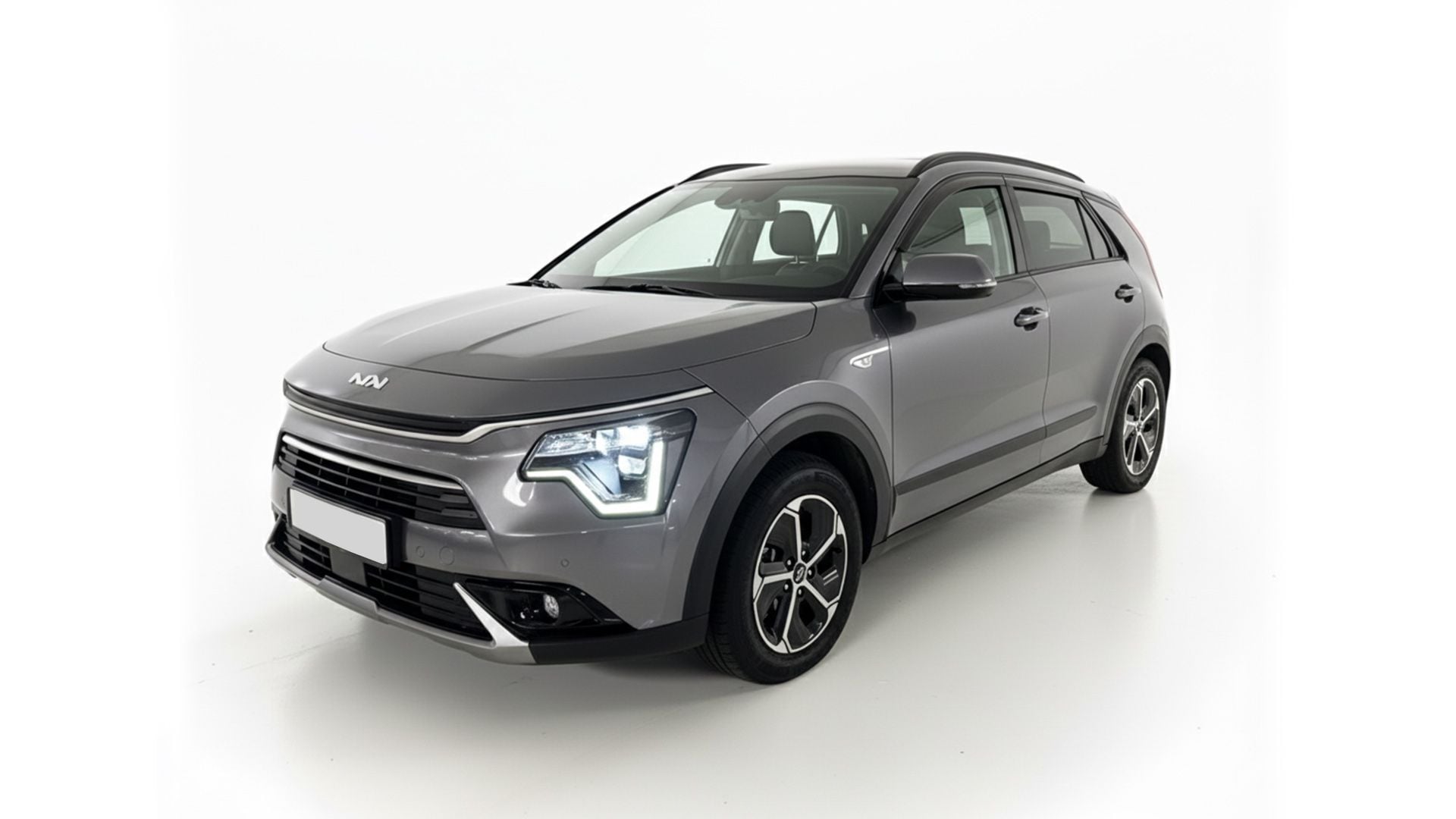 Kia Niro 2 Hybrid grey diagonal copy.jpg