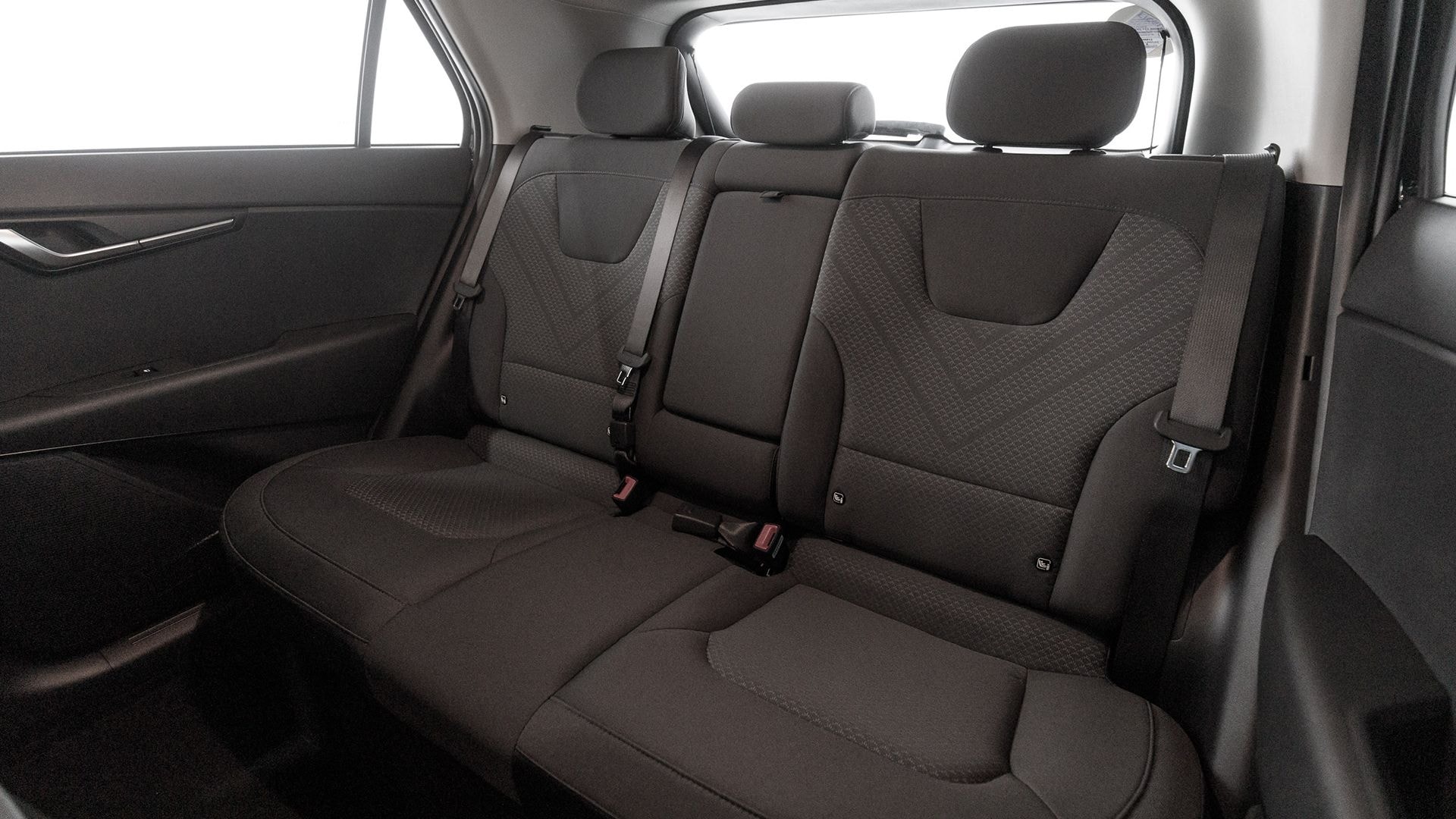 NIRO 2 EV - Kia Niro EV 2 back seats Interstellar Grey.jpg