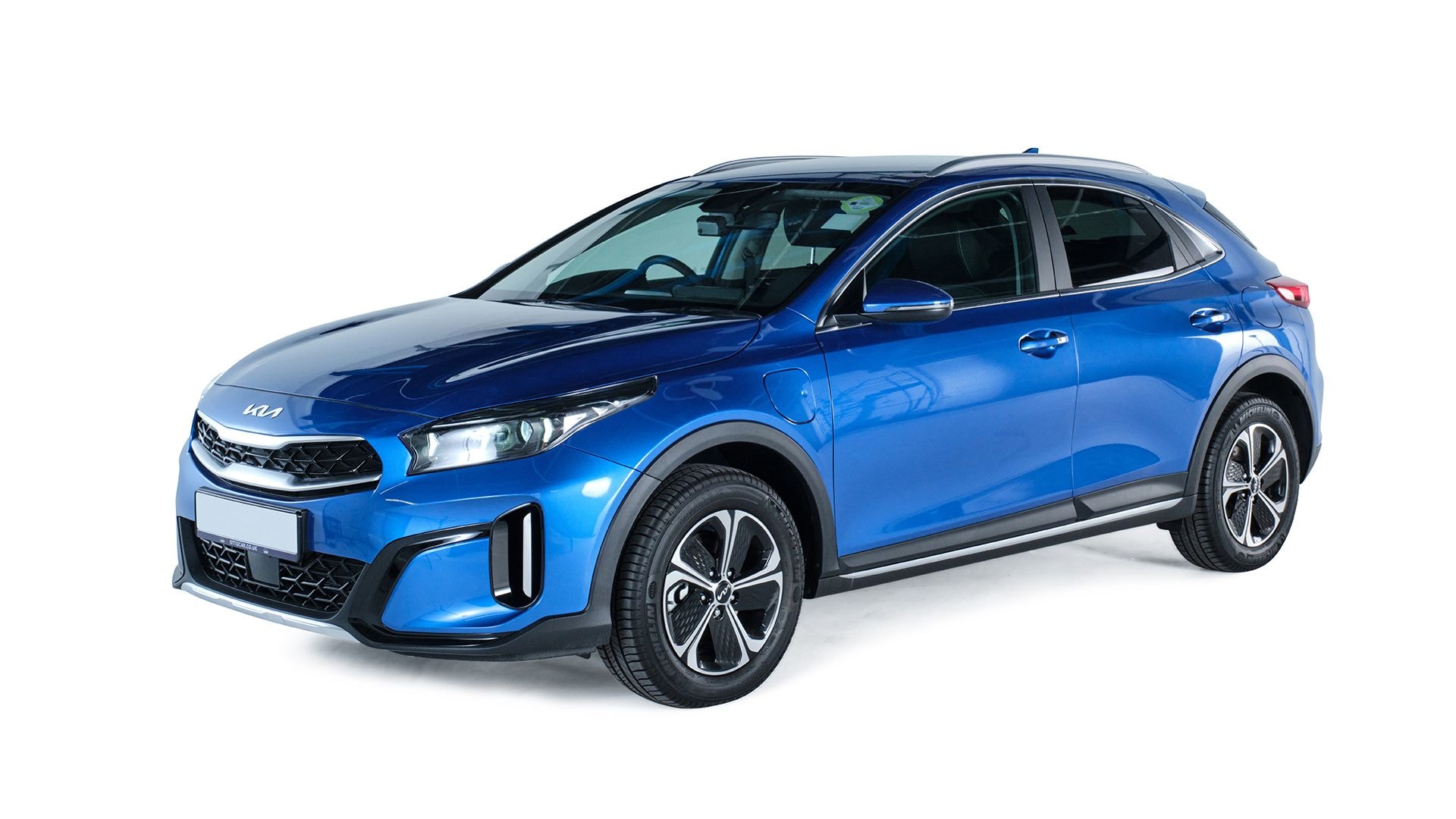 XCEED 3 PHEV S-A - Kia Xceed diagonal copy.jpg