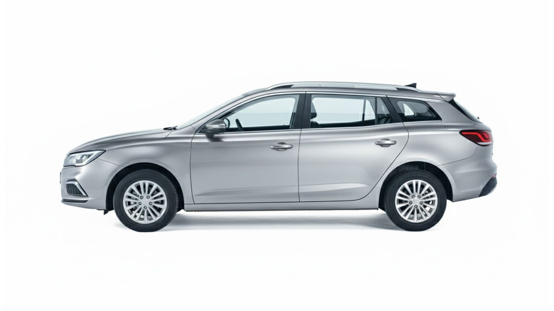 5 TROPHY - MG5 EV Long Range Exclusive silver side copy.jpg