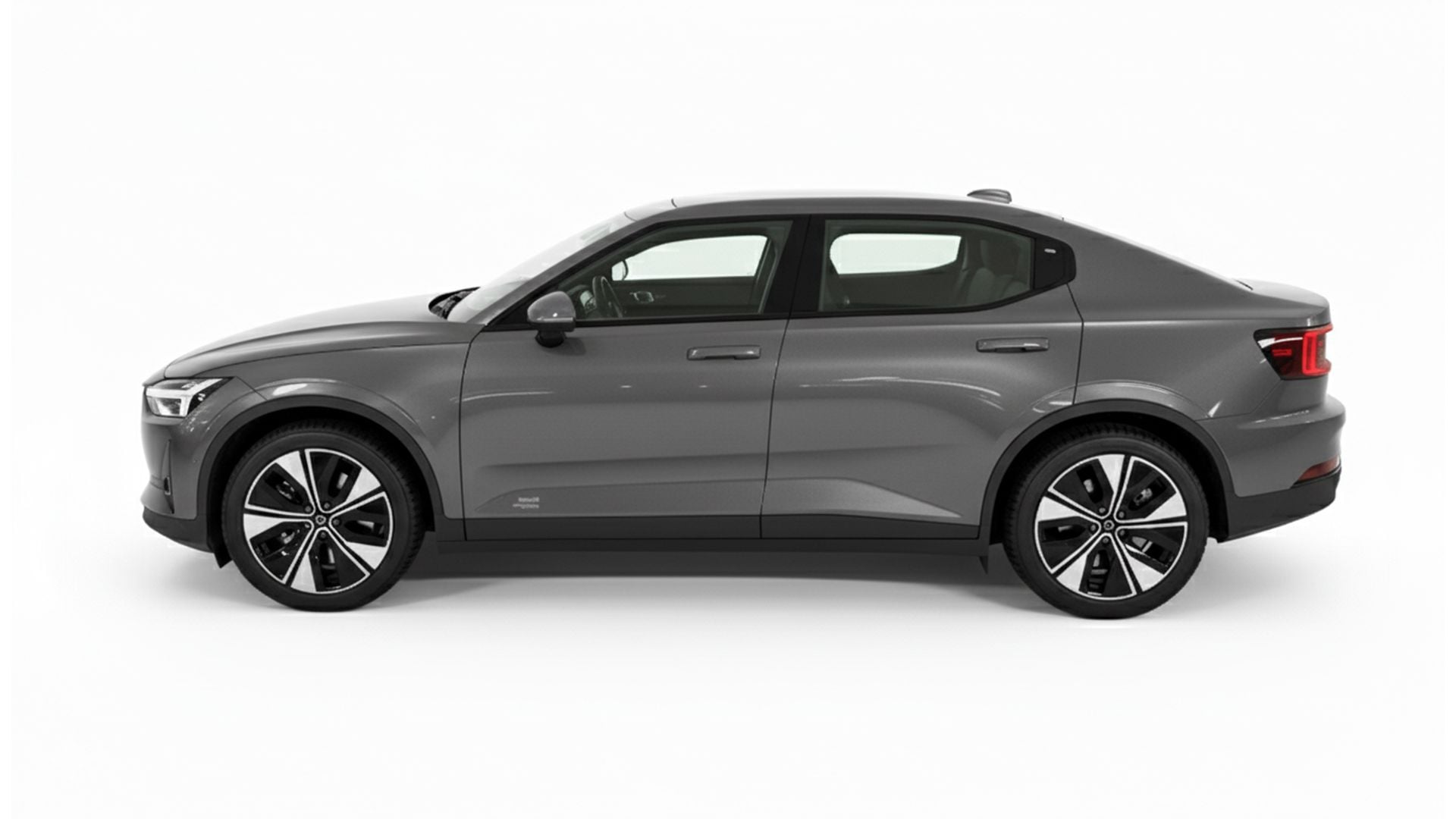 POLESTAR 2 EV FWD - Polestar 2 Thunder side copy.jpg