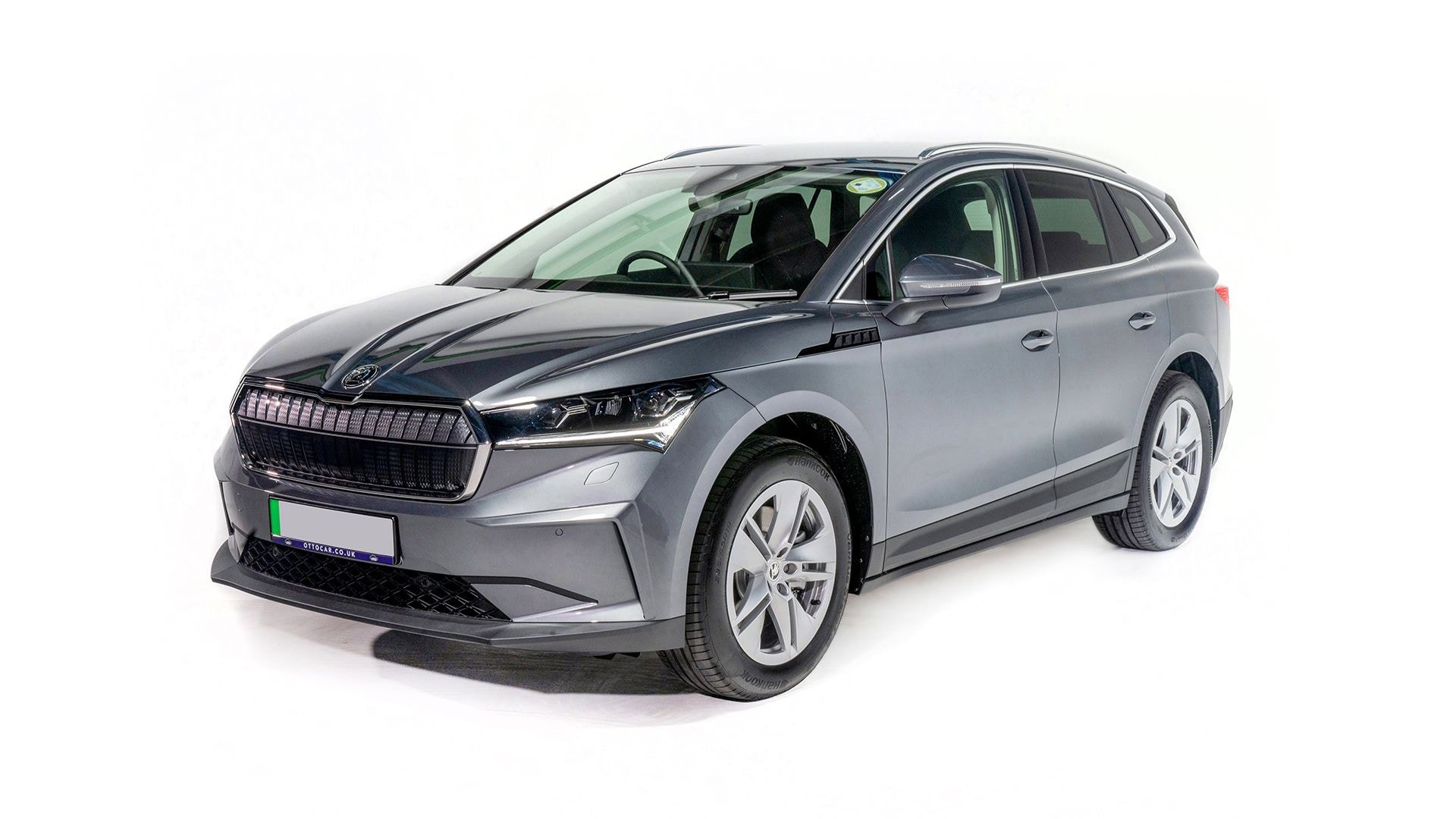 ENYAQ 85 EDITION - Skoda Enyaq 85 Edition Suite diagonal copy Pre facelift.jpg