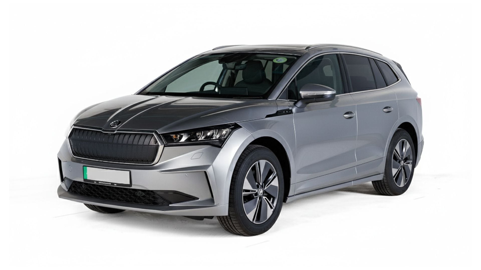 Skoda enyaq iv60 diagonal grey copy.jpg