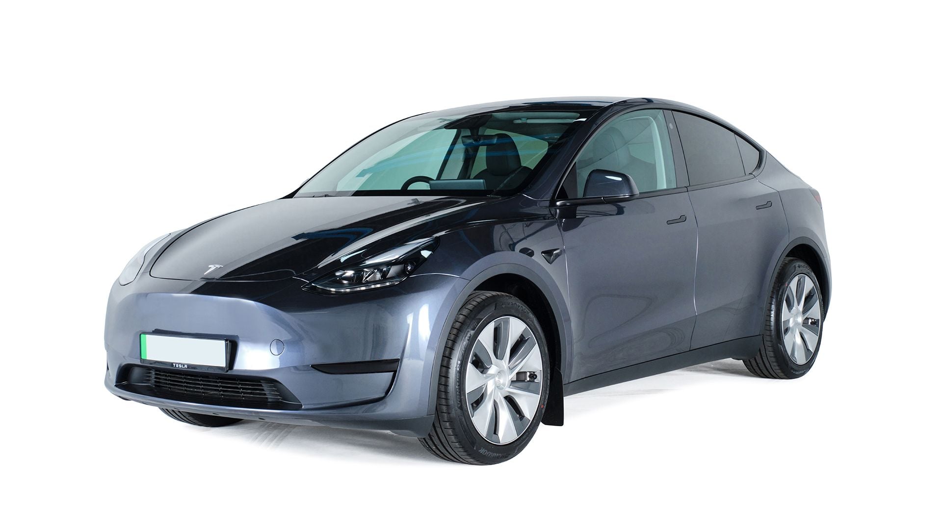 Tesla Model Y diagonal copy.jpg