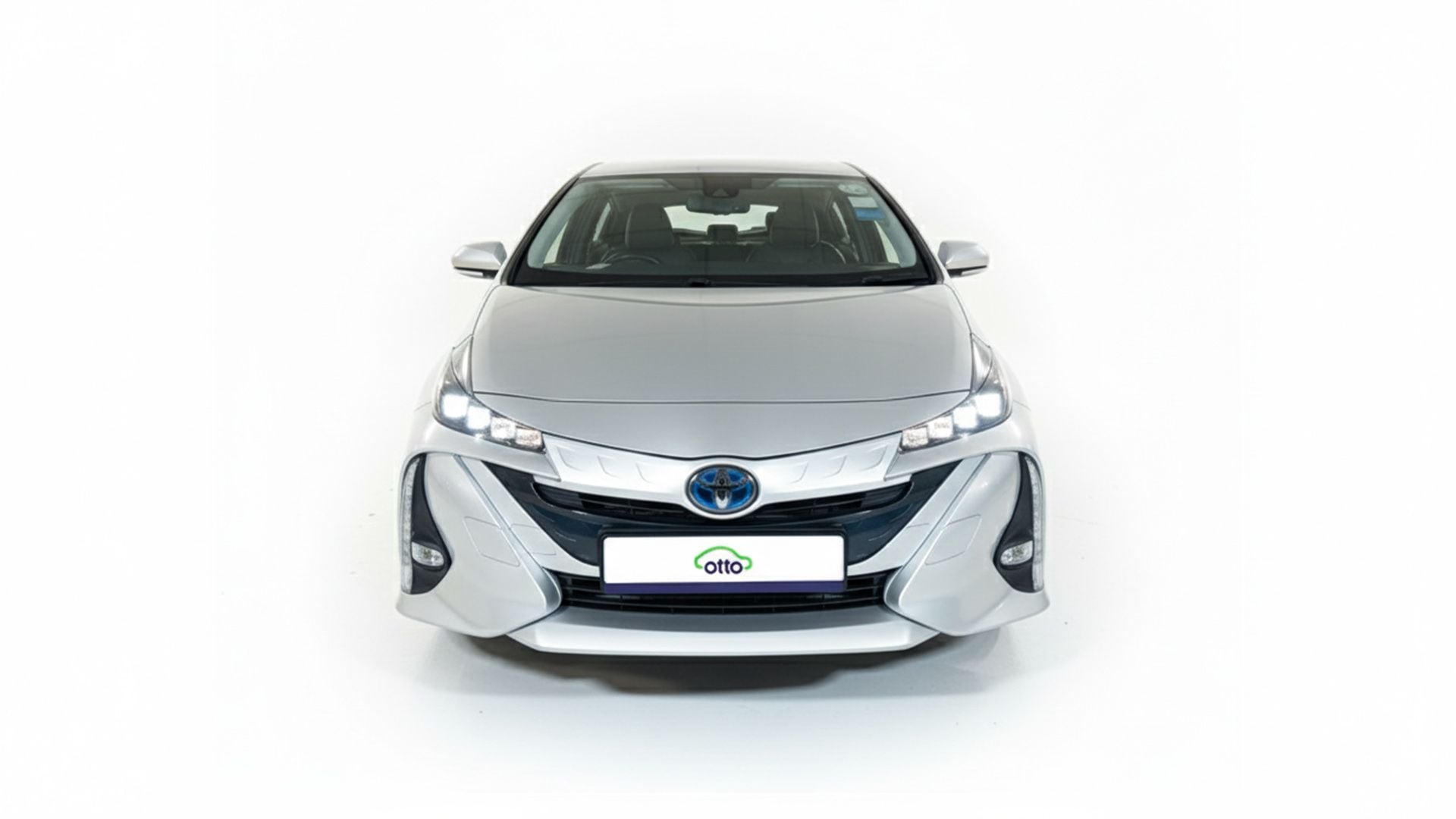 PRIUS - Toyota Prius Hybrid Active front silver copy.jpg