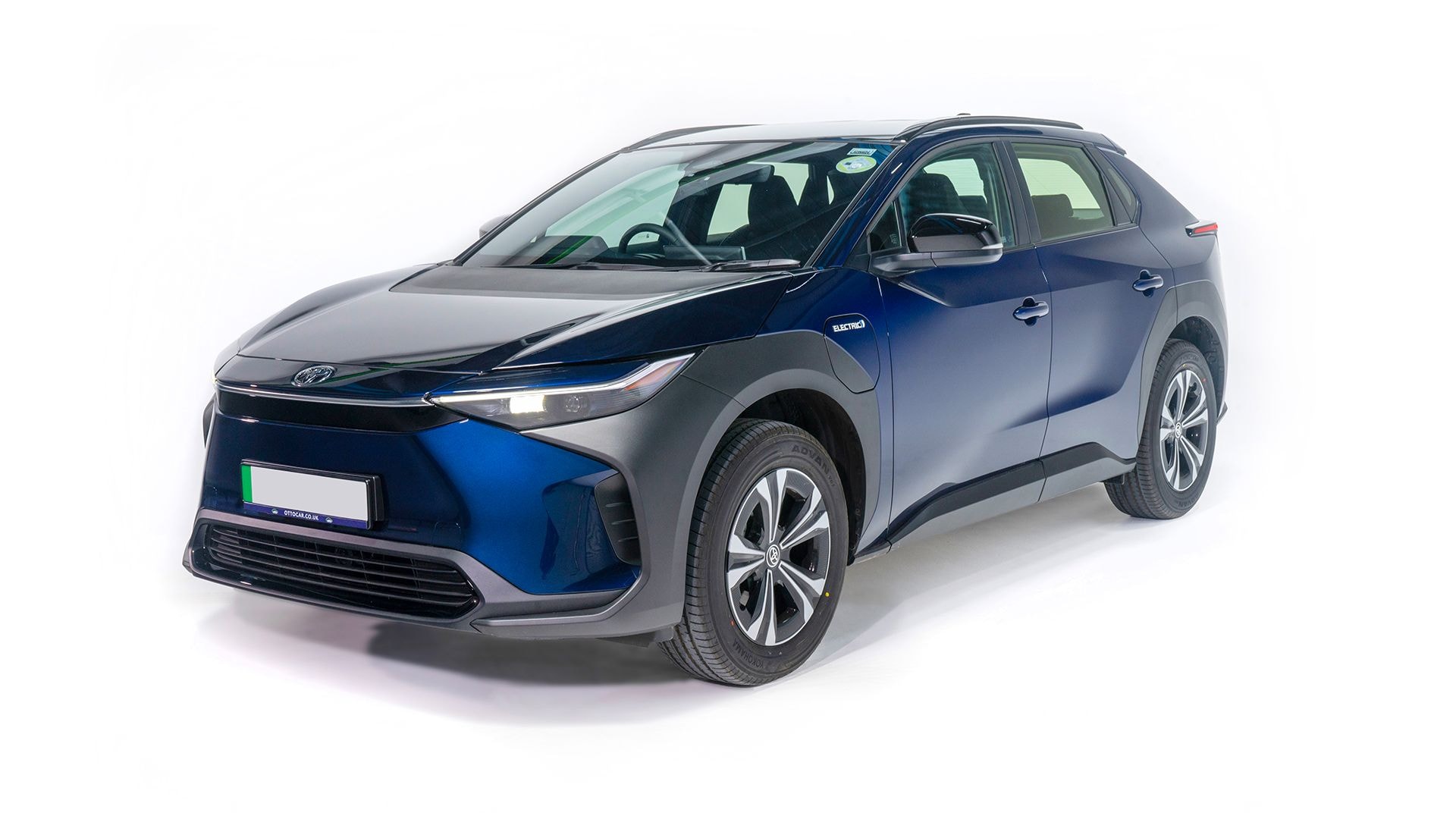 BZ4X MOTION - Toyota bZ4X Motion diagonal.jpg