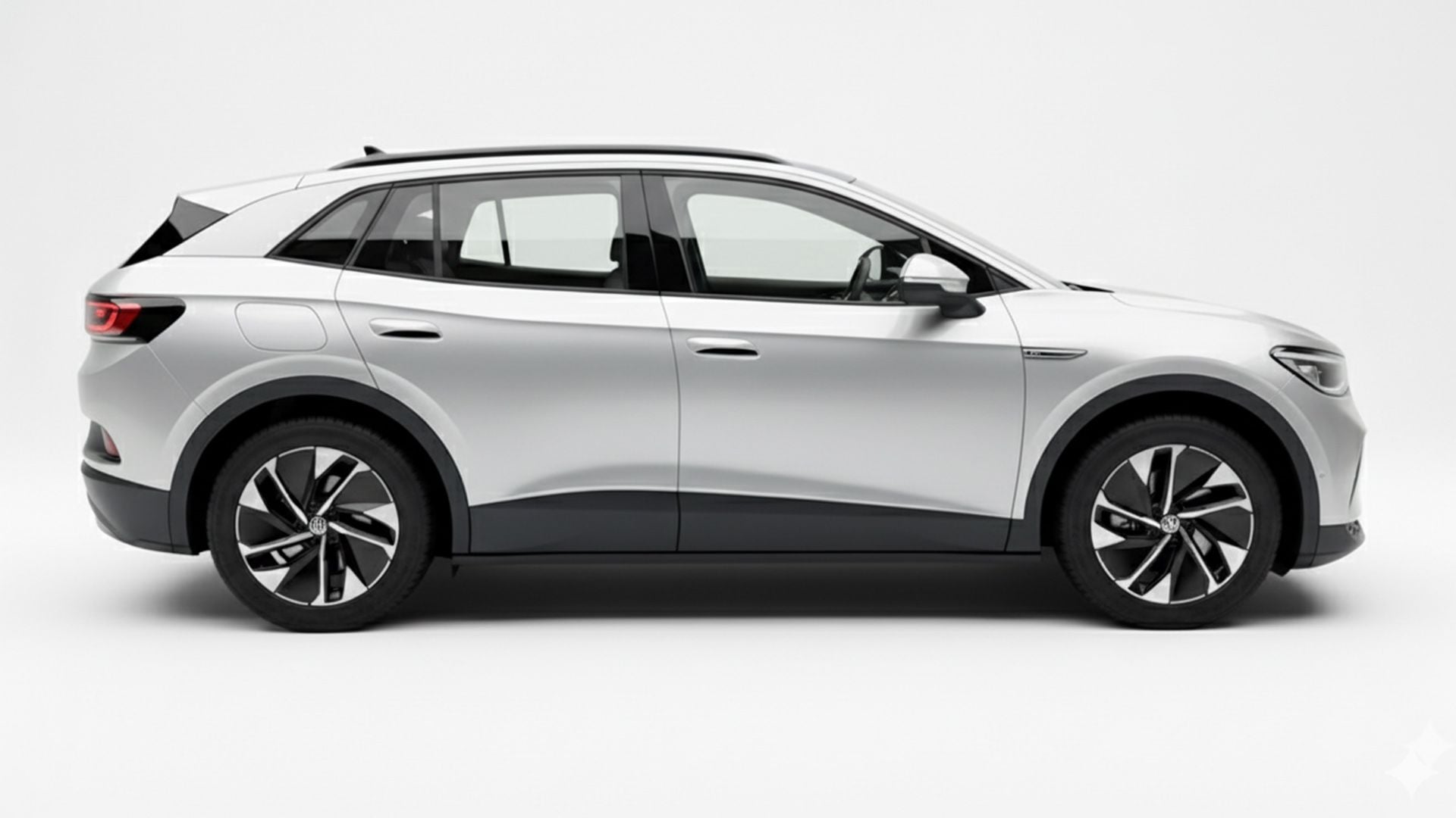 ID4 LIFE - VW ID4 side silver copy.jpg