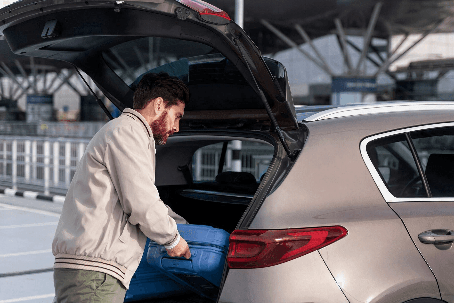 How private hire drivers can avoid airport fines & PCNs