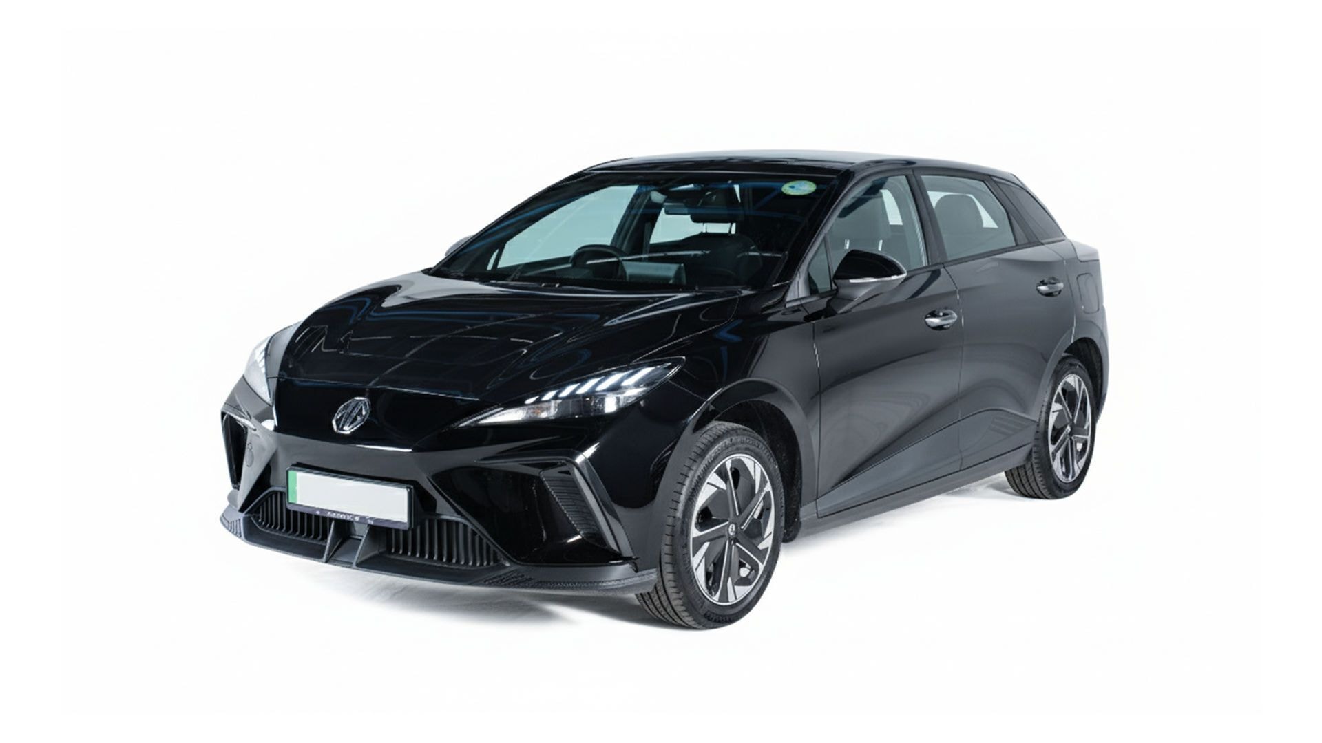 4 TROPHY - MG4 Trophy Long Range black front diagonal.jpg